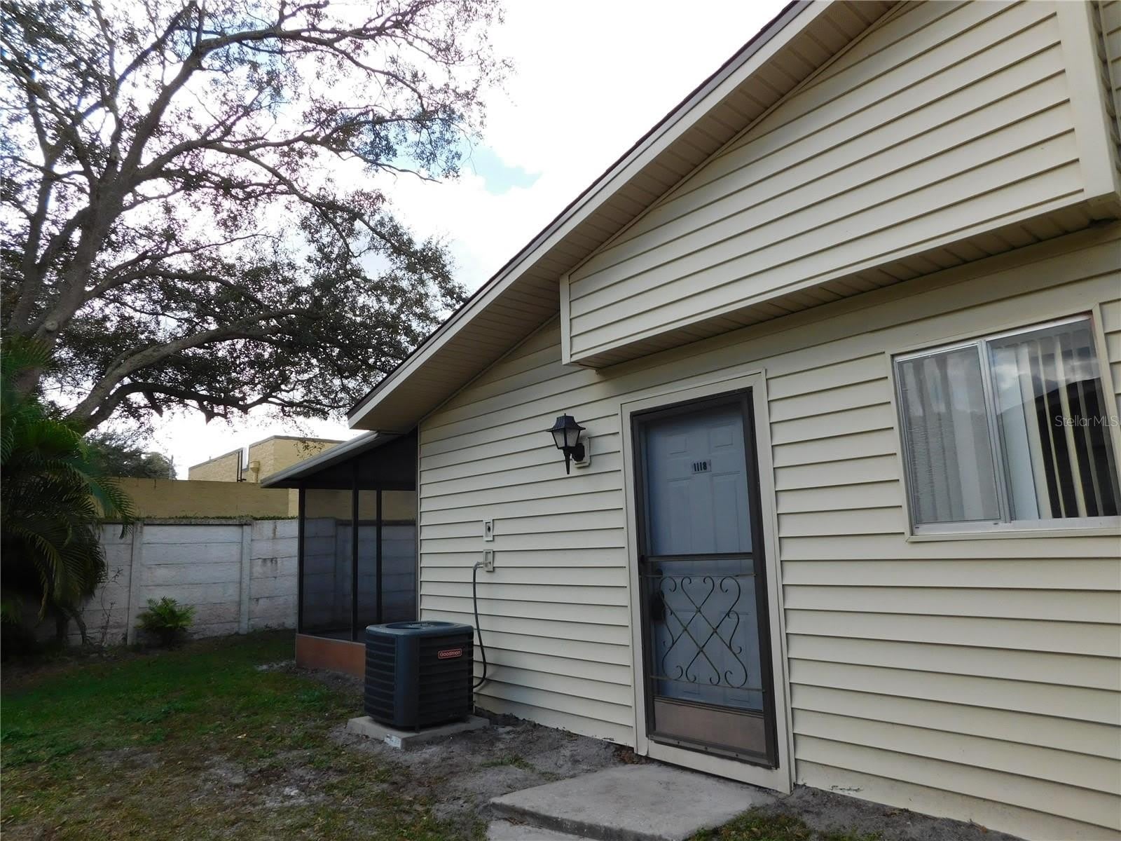 1118 SPRING MEADOW Drive – photo 1