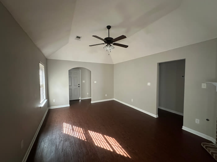 5674 Sycamore Woods Drive – photo 2