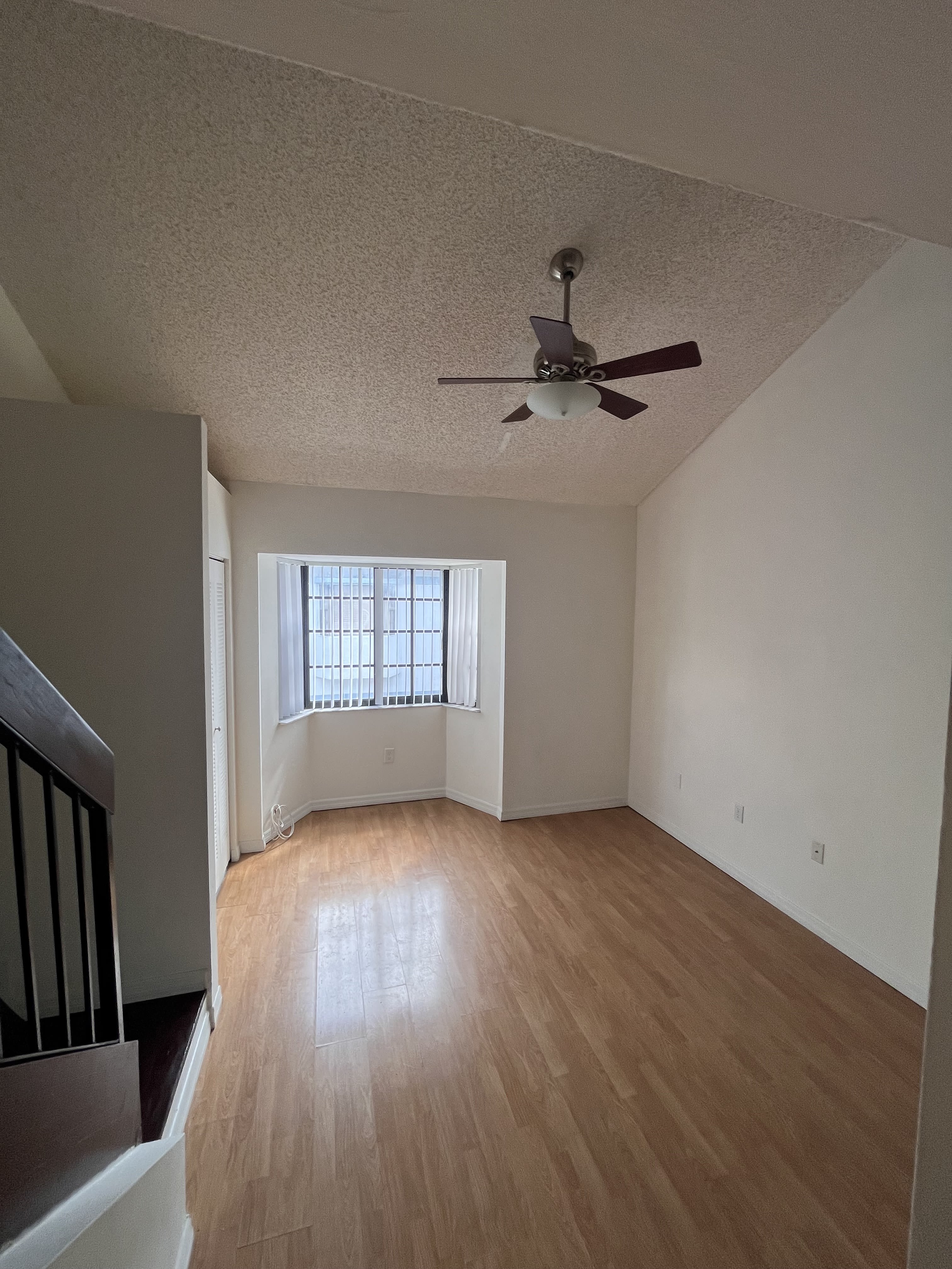 12065 Sw 18Th St – photo 3