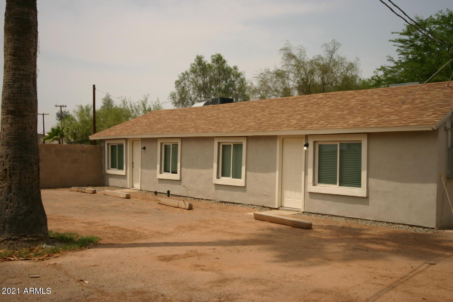 1631 E Yale Street – photo 4