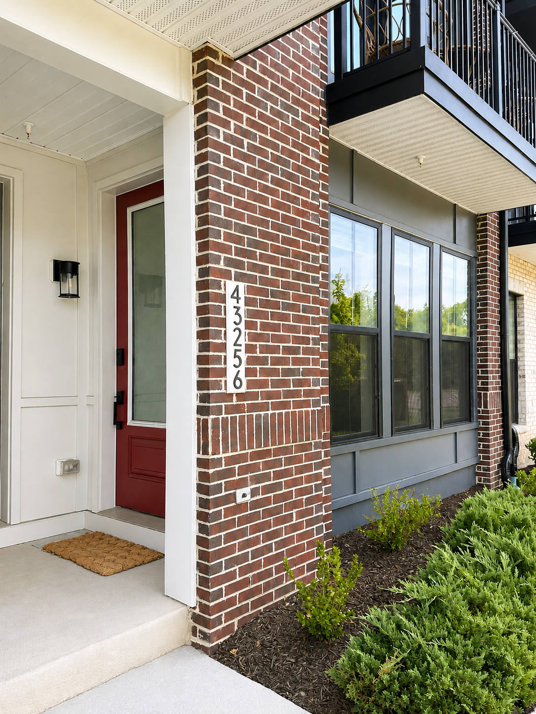 43256 Farringdon Square – photo 2