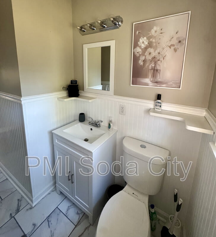 3615 Truman Street – photo 2