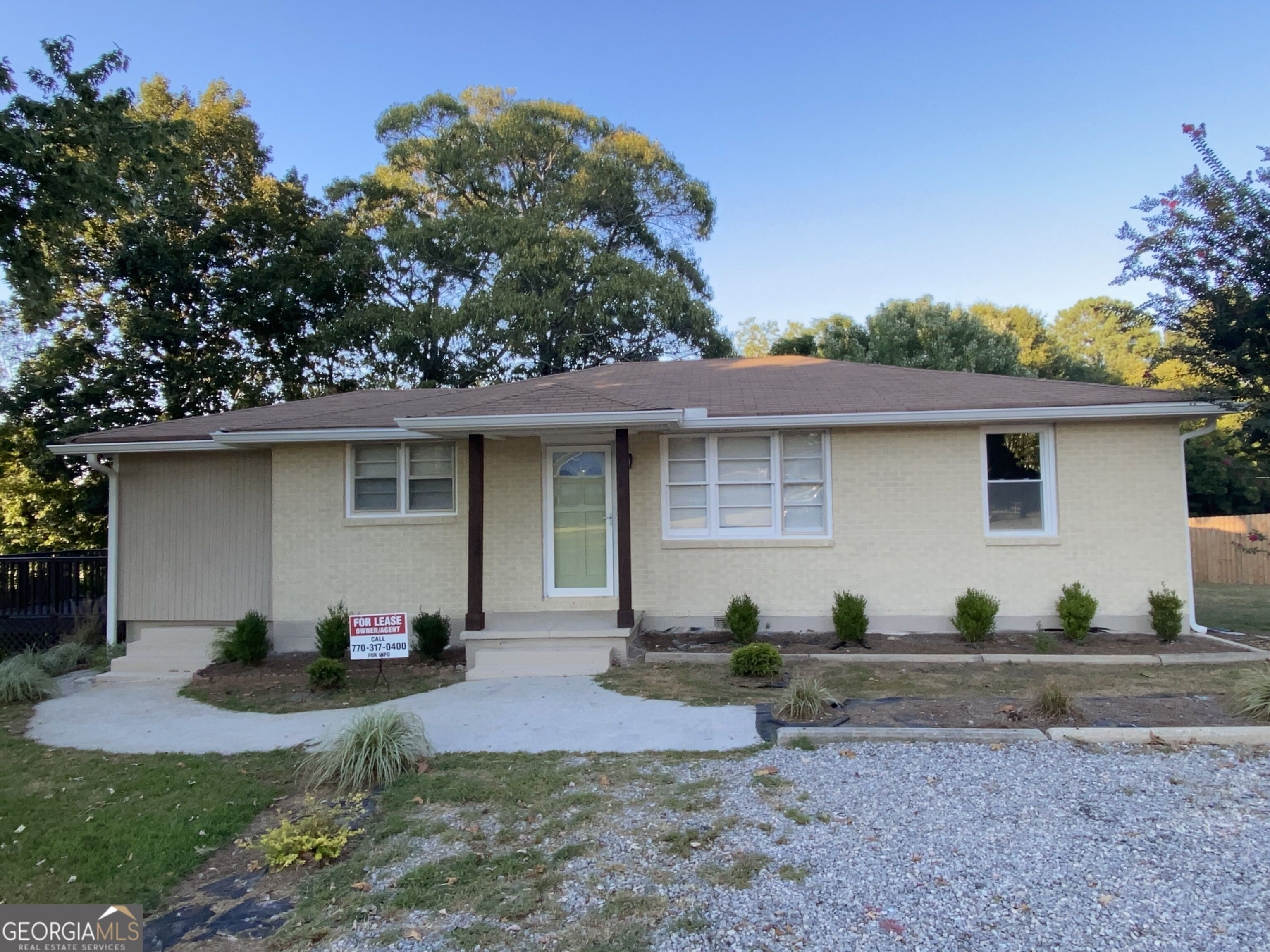 914 Ozora Road – photo 1