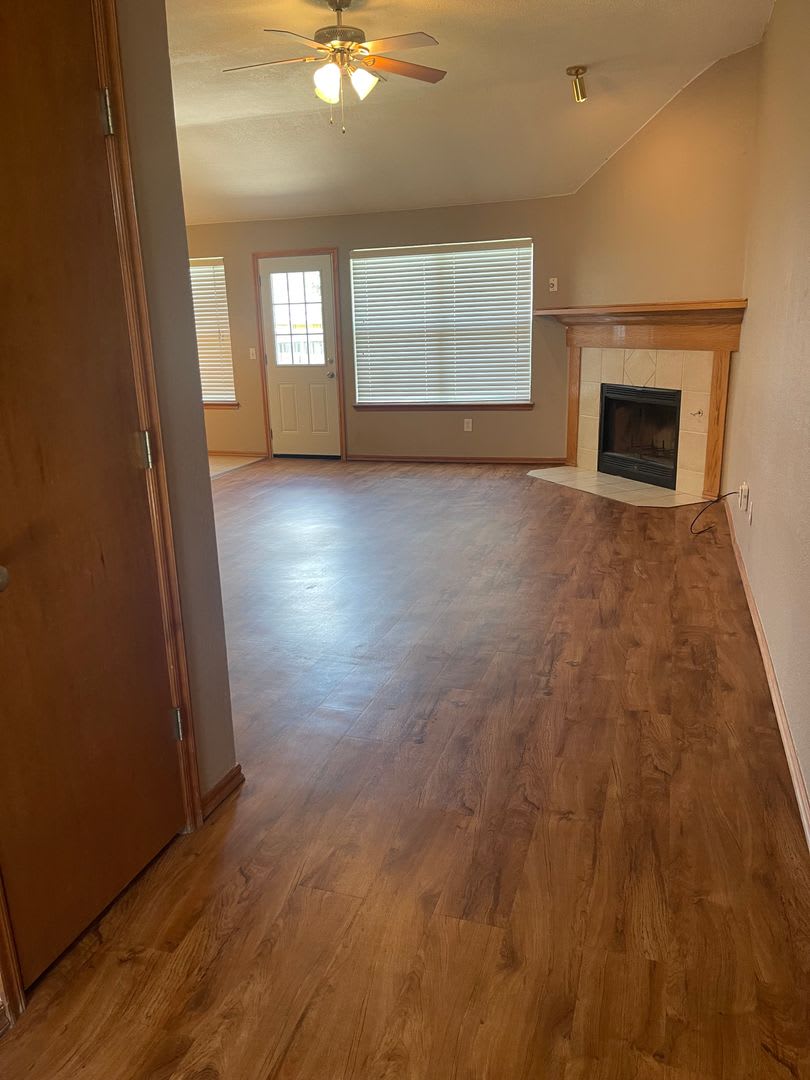 Gorgeous Three Bedroom Home in Southlake Addition – photo 5