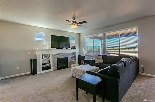 Six Month Lease Large 4 Bedroom Near Gorst Short Term Lease Only – photo 4