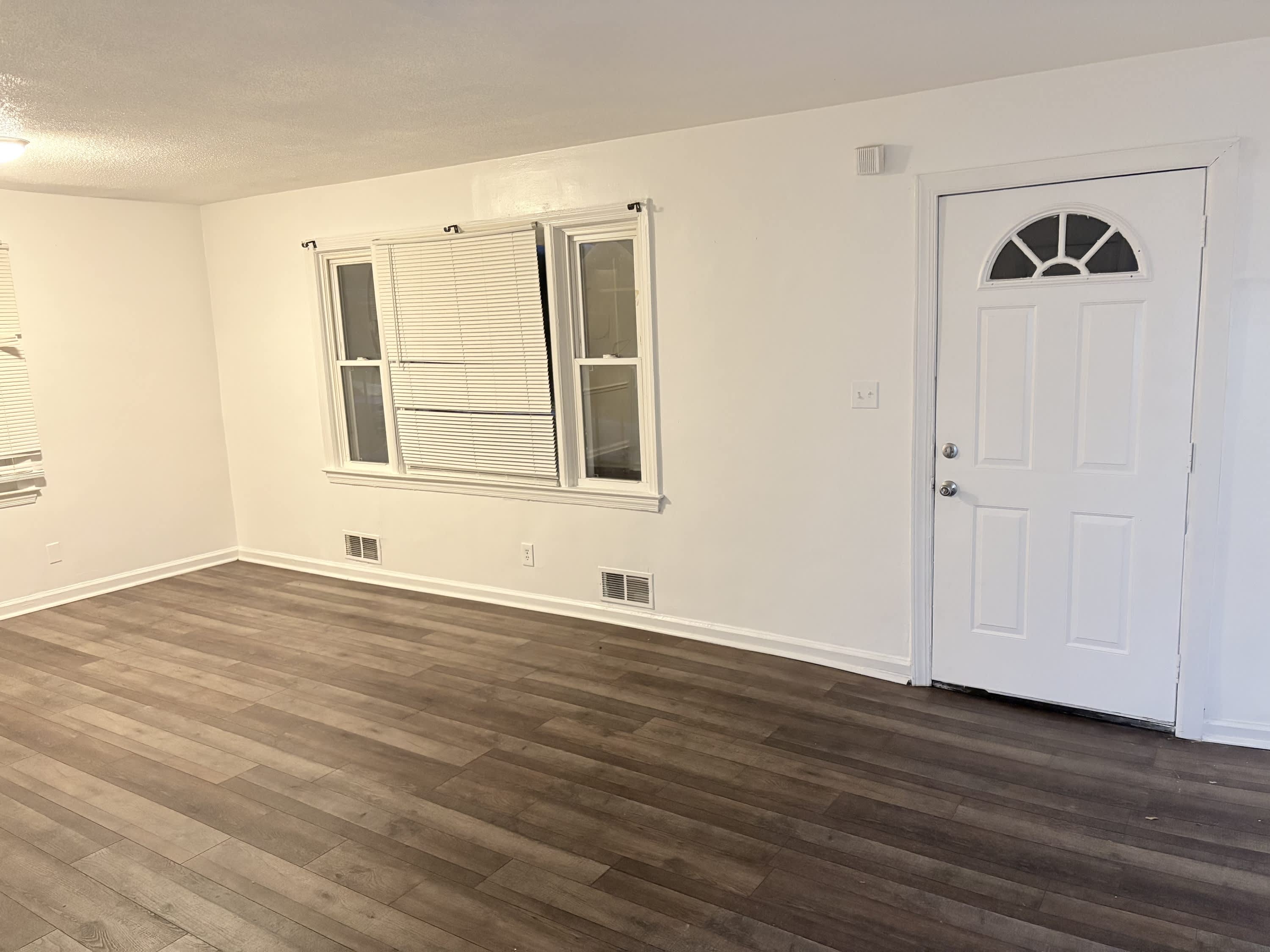 2145 Macon Dr SW – photo 3