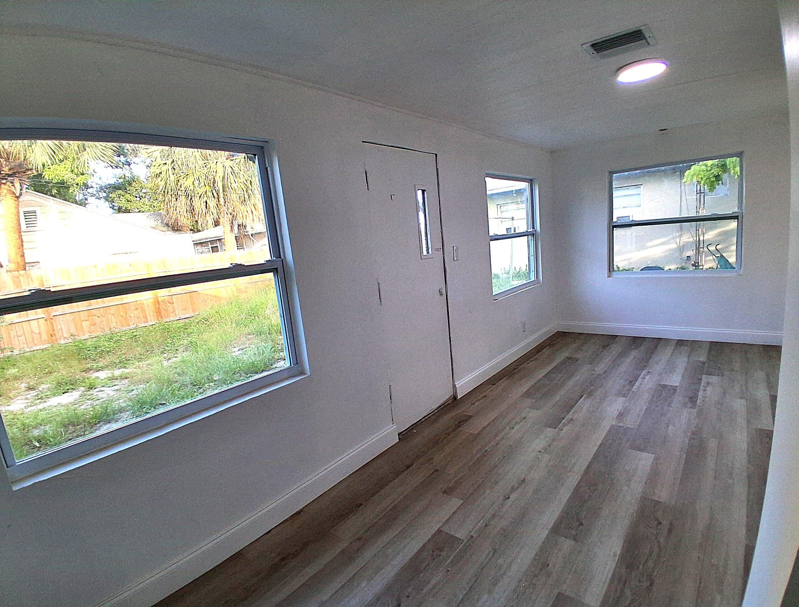 623 45th Street – photo 4