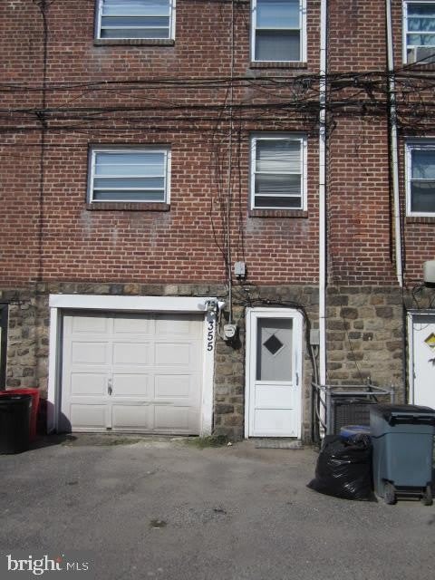 355 Hampden Rd – photo 2