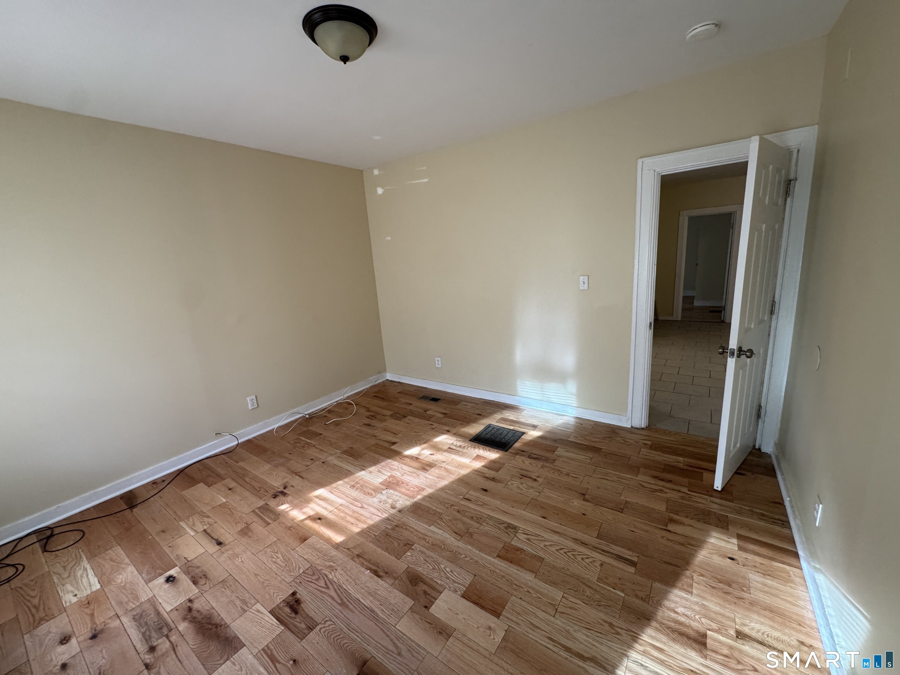 33 Stevens Street – photo 5