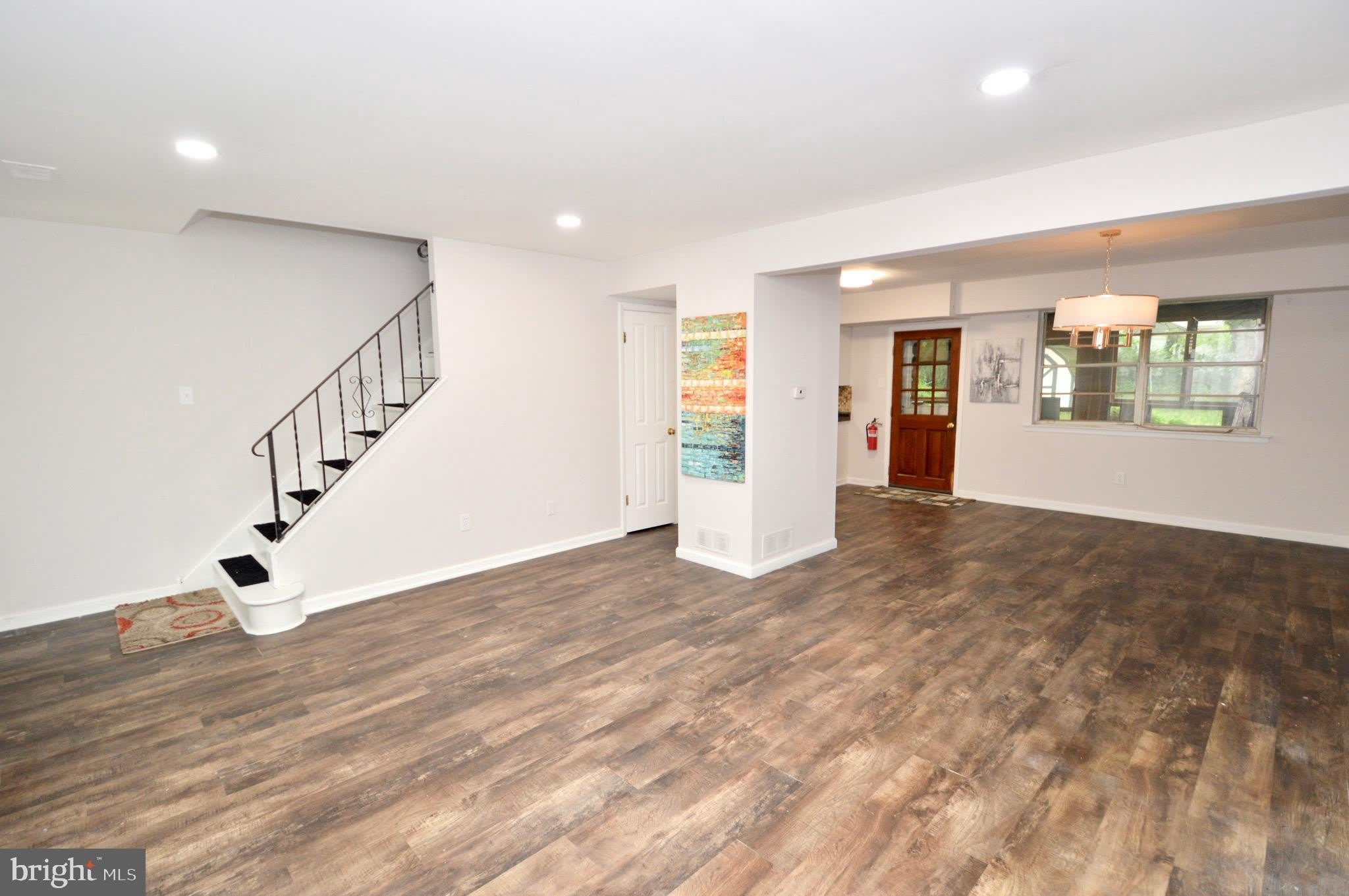 1711 BRENTWOOD Place – photo 2