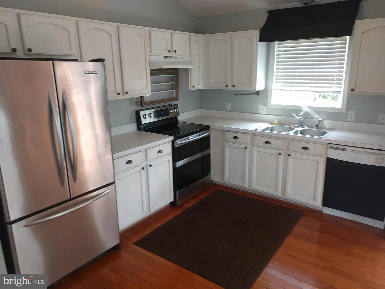 356 OAK LEE Drive – photo 5