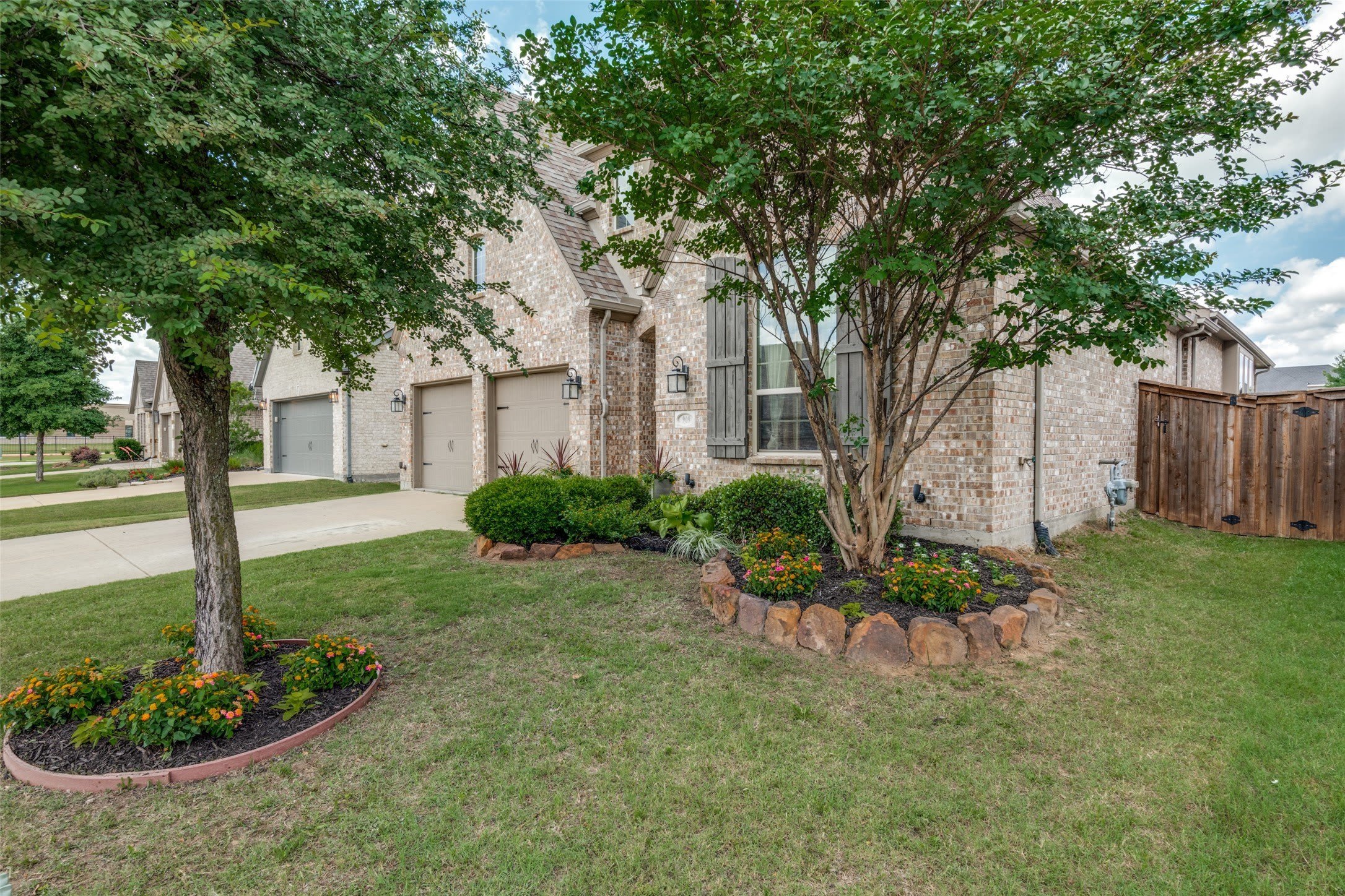 909 Hubbard Creek Trail – photo 4