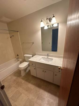 1945 Berkeley Way – photo 5