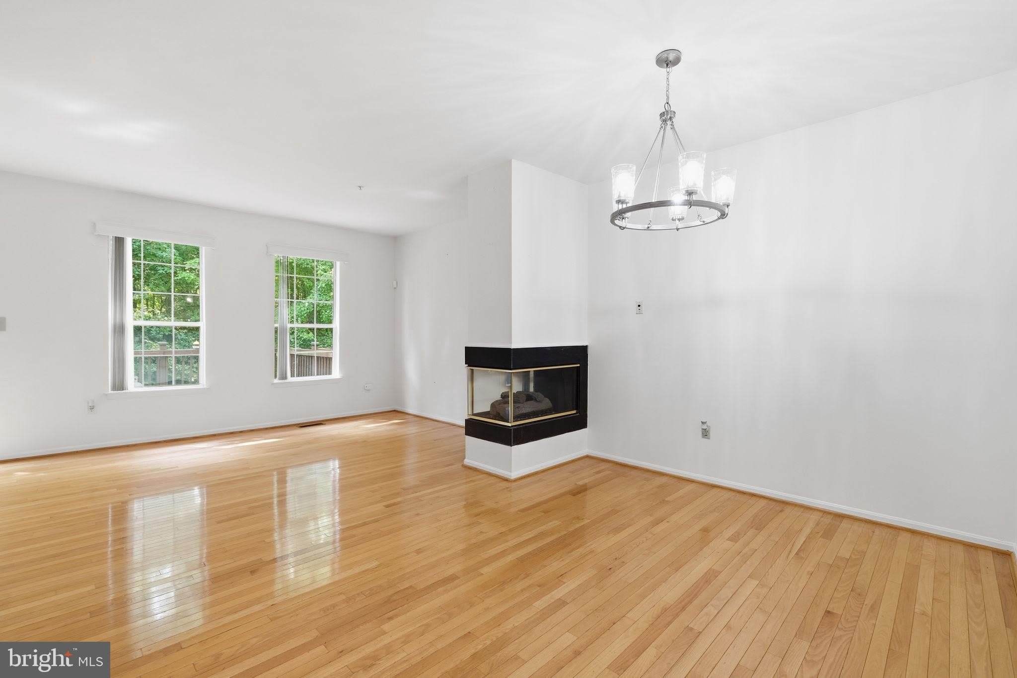 7827 QUILL POINT Drive – photo 2