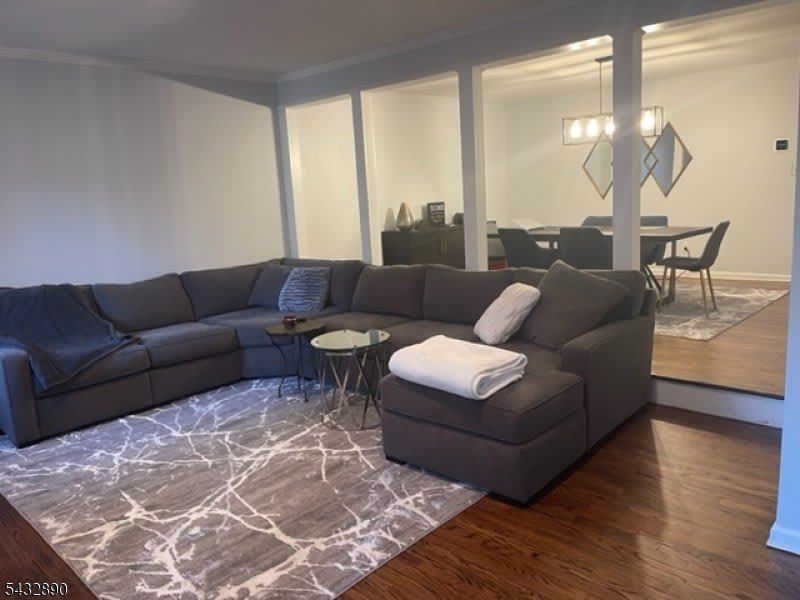 48 Wexford Dr – photo 3
