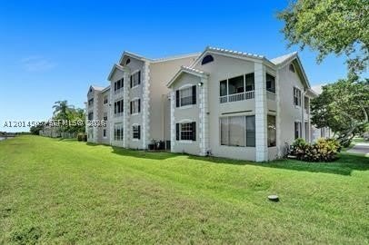 2871 N Oakland Forest Dr – photo 2