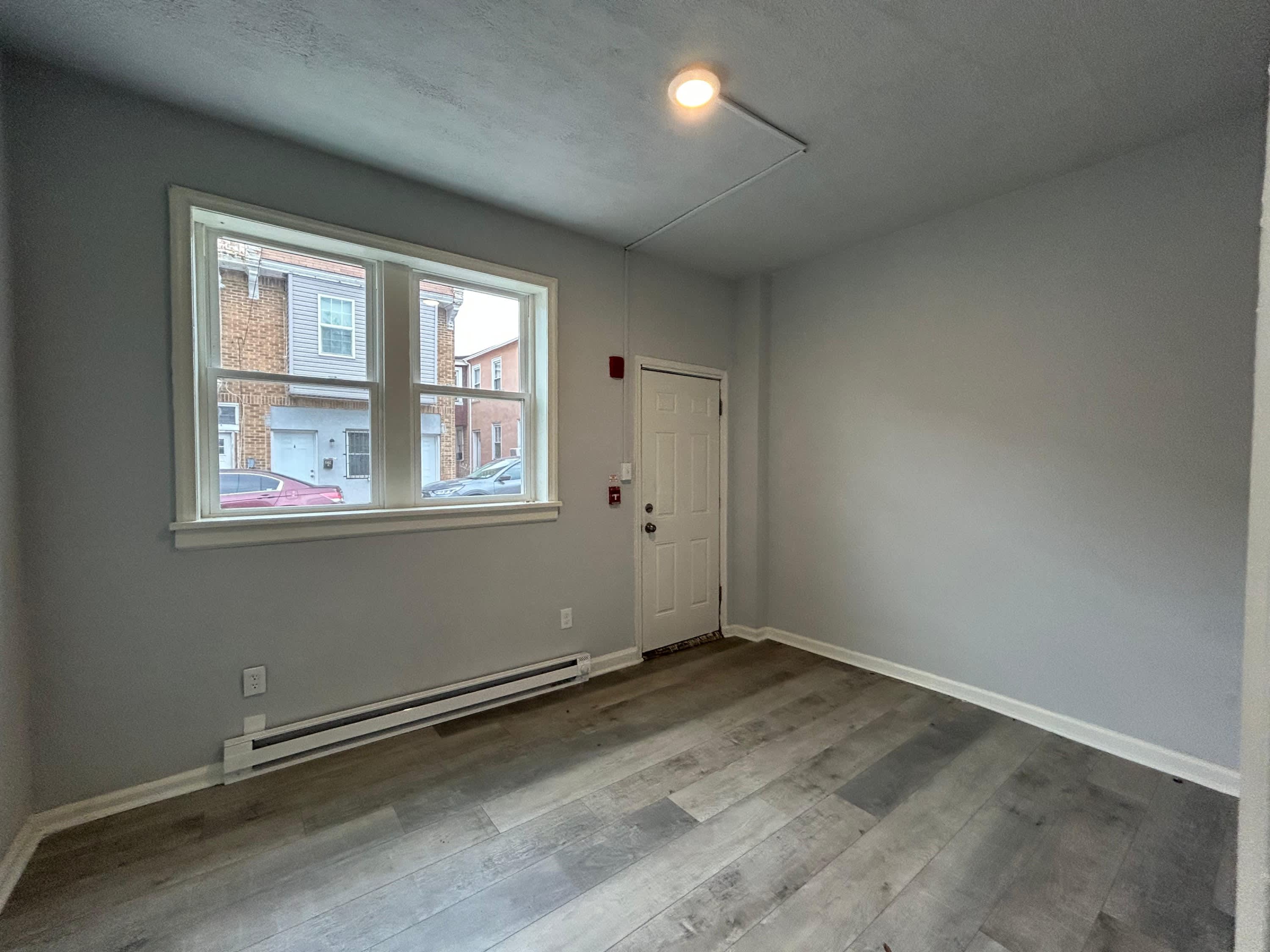 1671 Orthodox Street – photo 3