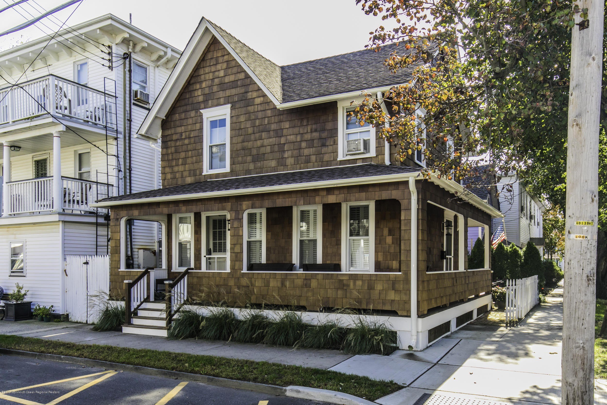 42 Central Avenue – photo 2