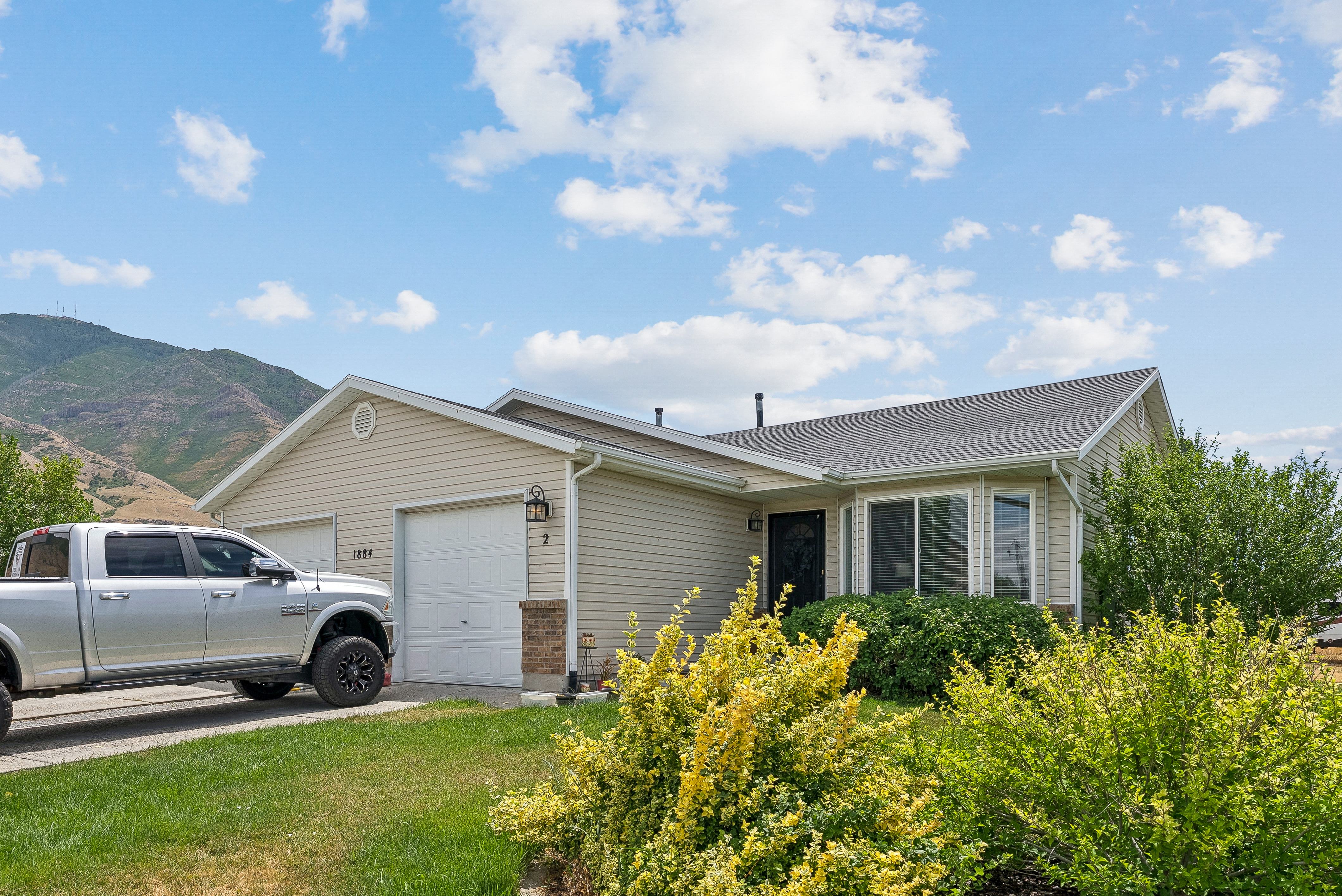 1884 Shepard Ln – photo 5