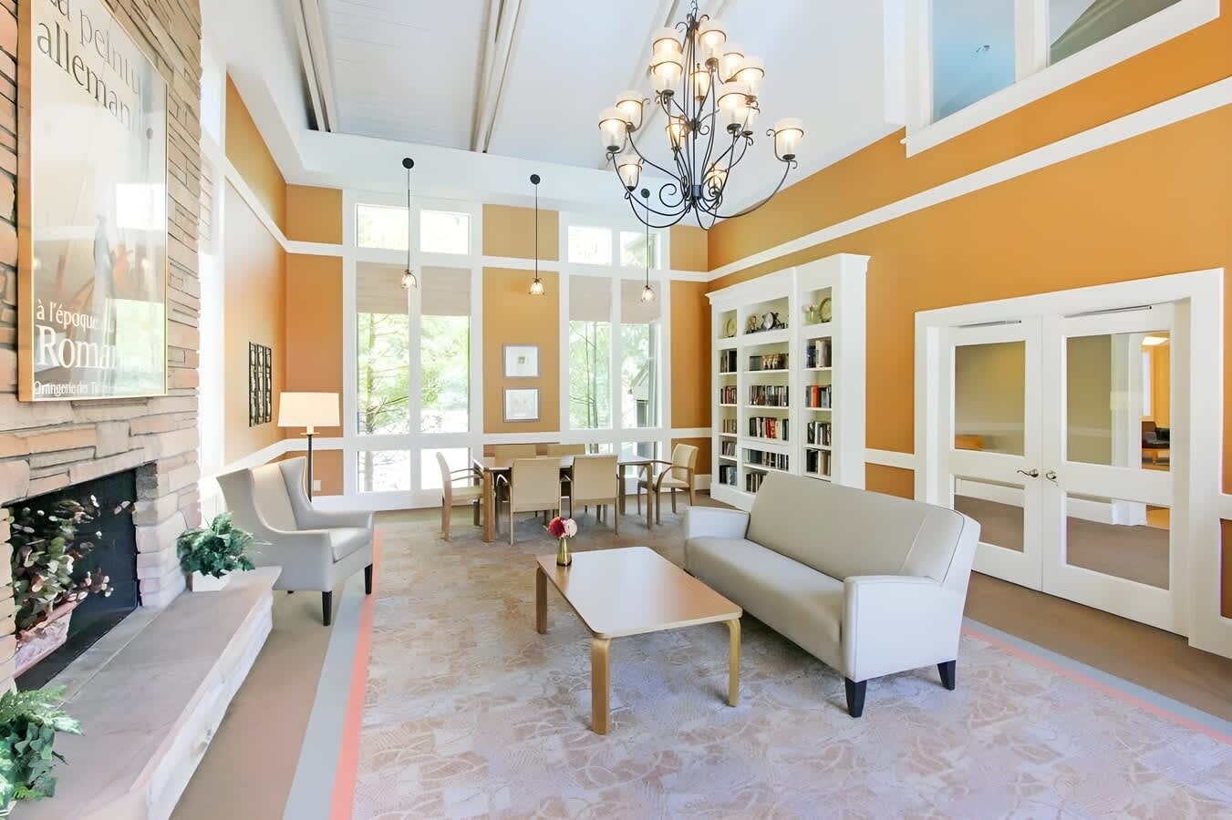 Regency Park Apartments – photo 2