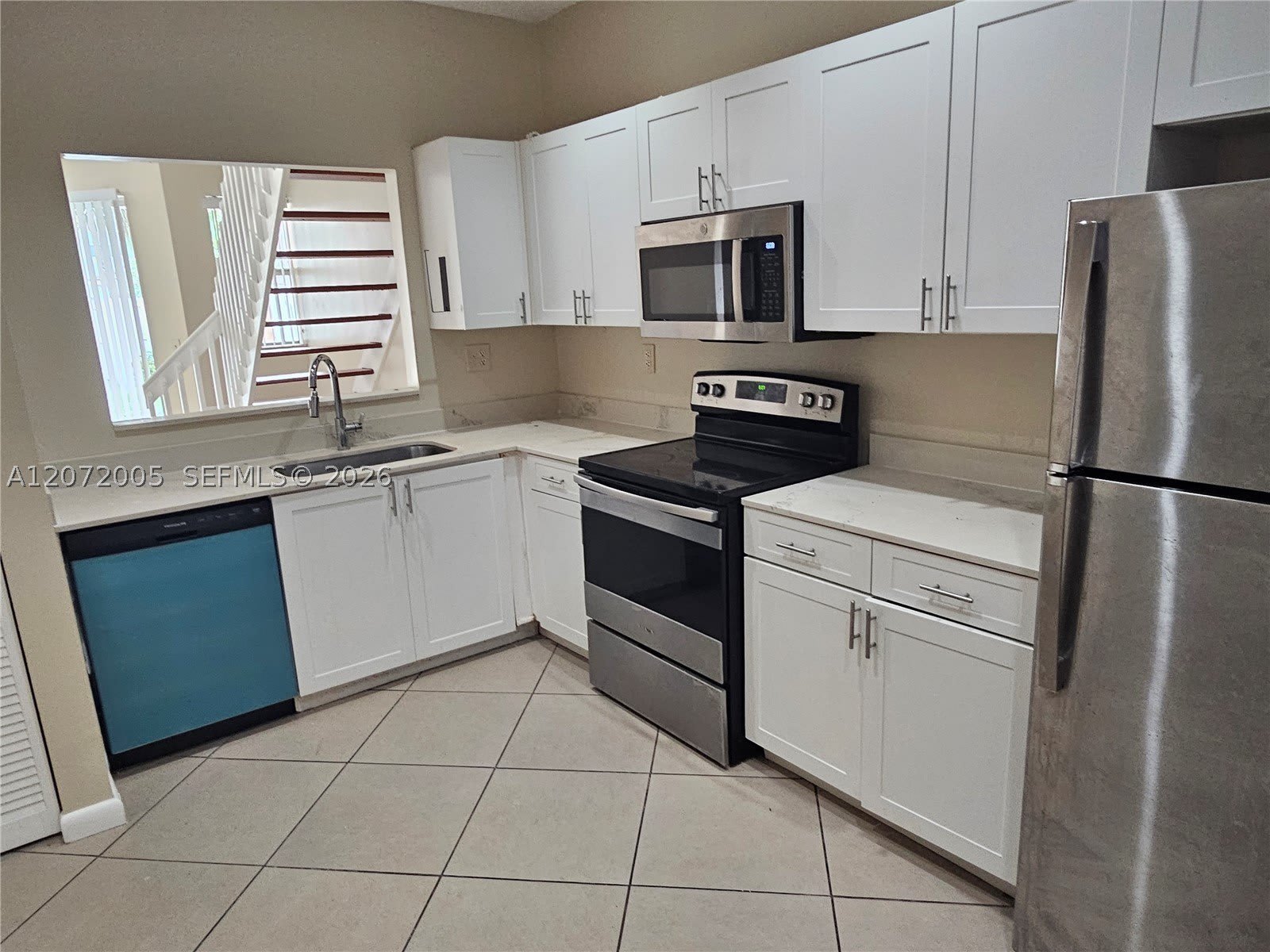 3860 Tree Tops Rd – photo 4