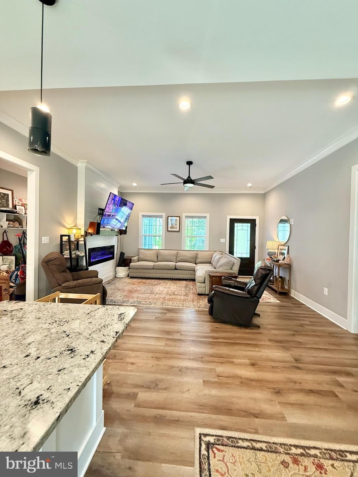 369 S Glebe – photo 5
