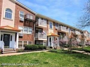 311 4th Avenue – photo 1