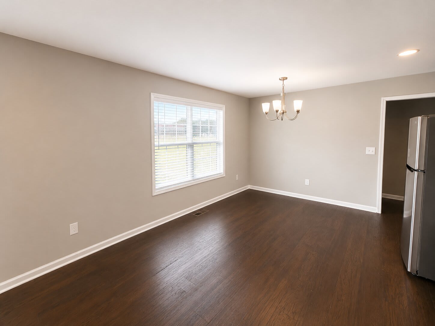 355 North Harris Road – photo 5