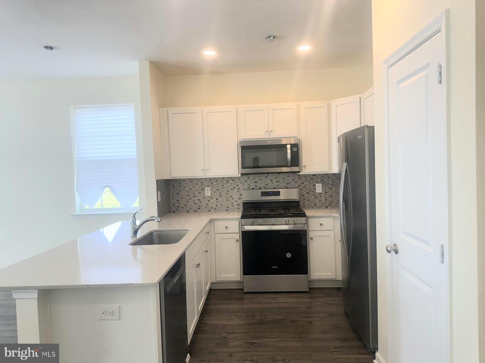 324 MAZZEO Drive – photo 5