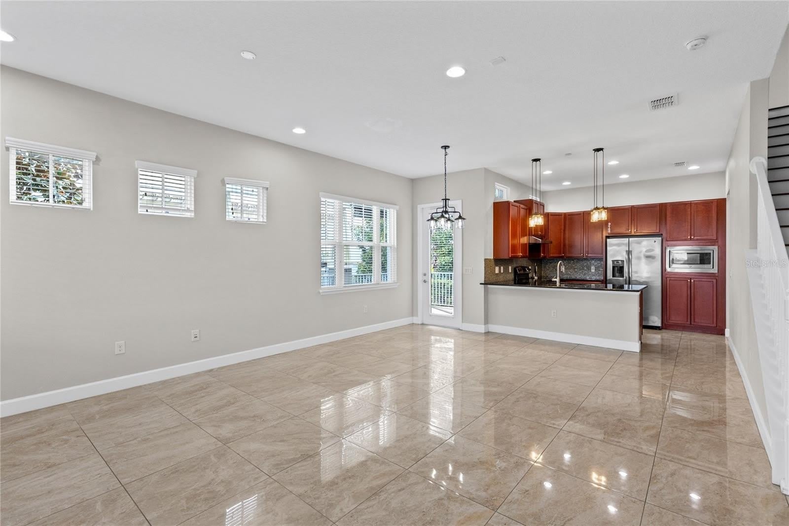 13775 BENAVENTE Avenue – photo 4