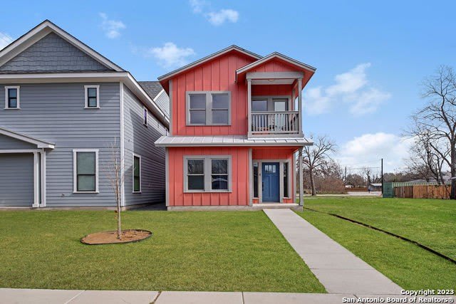 1910 E Houston St – photo 2