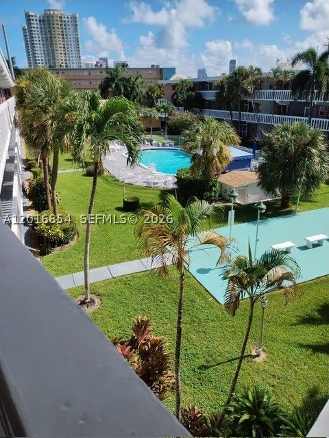 201 NE 14th Ave – photo 1