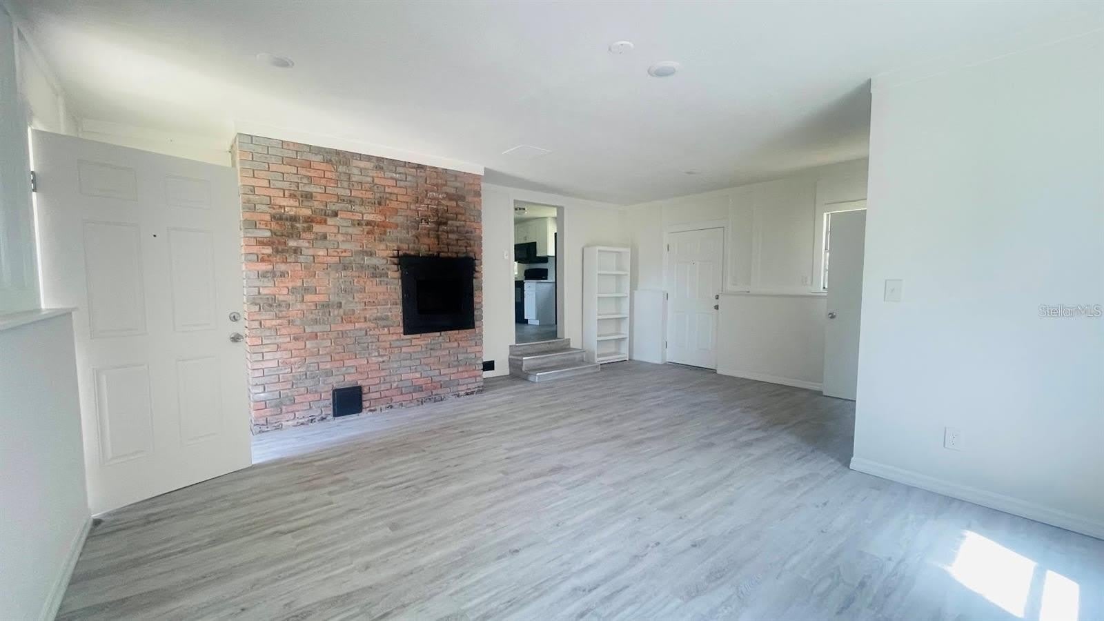 703 Gotts Road – photo 4