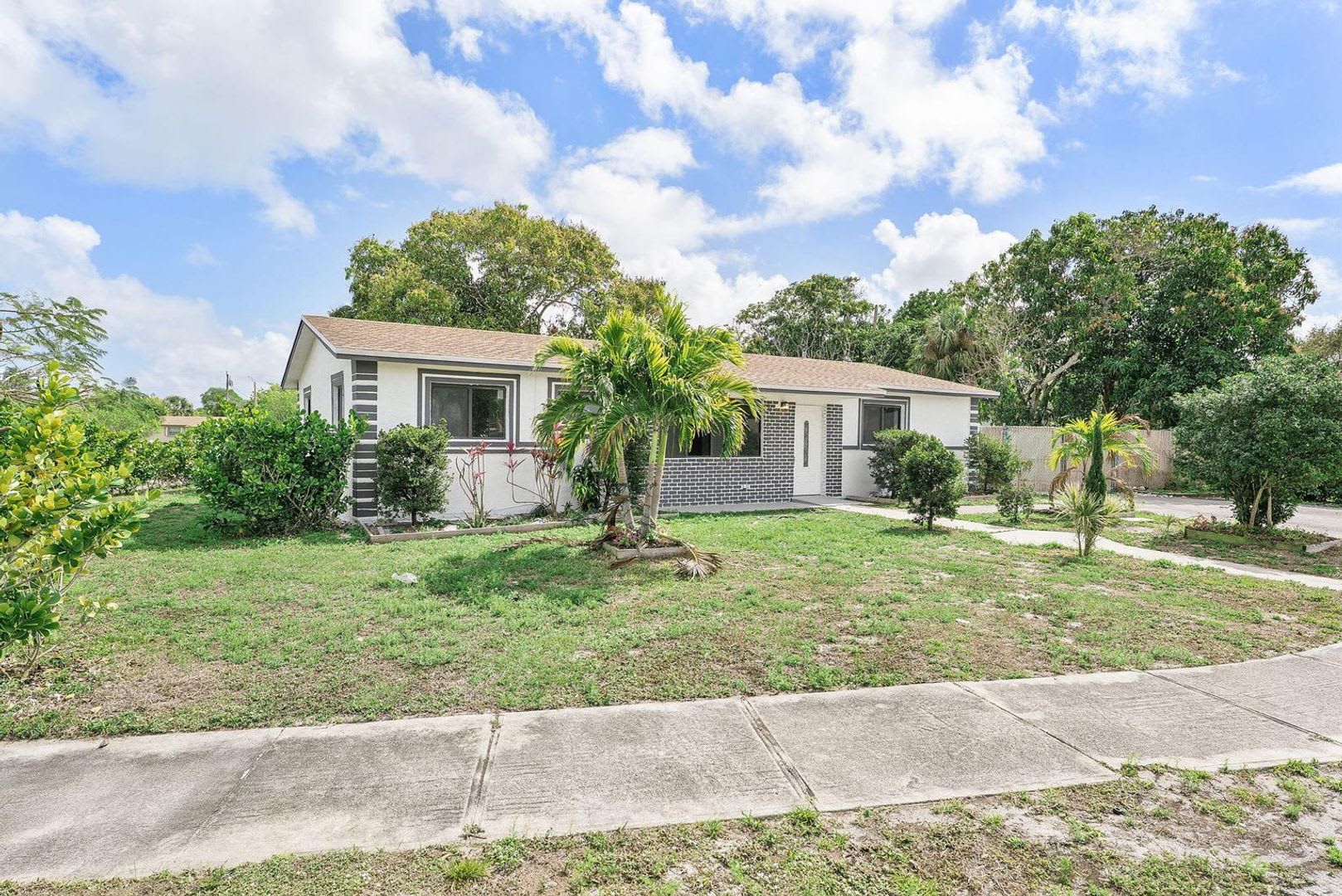 534 NW 3rd Terrace, Deerfield Beach, FL 33441 – photo 1