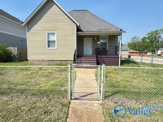 2700 9th Avenue SW – photo 1