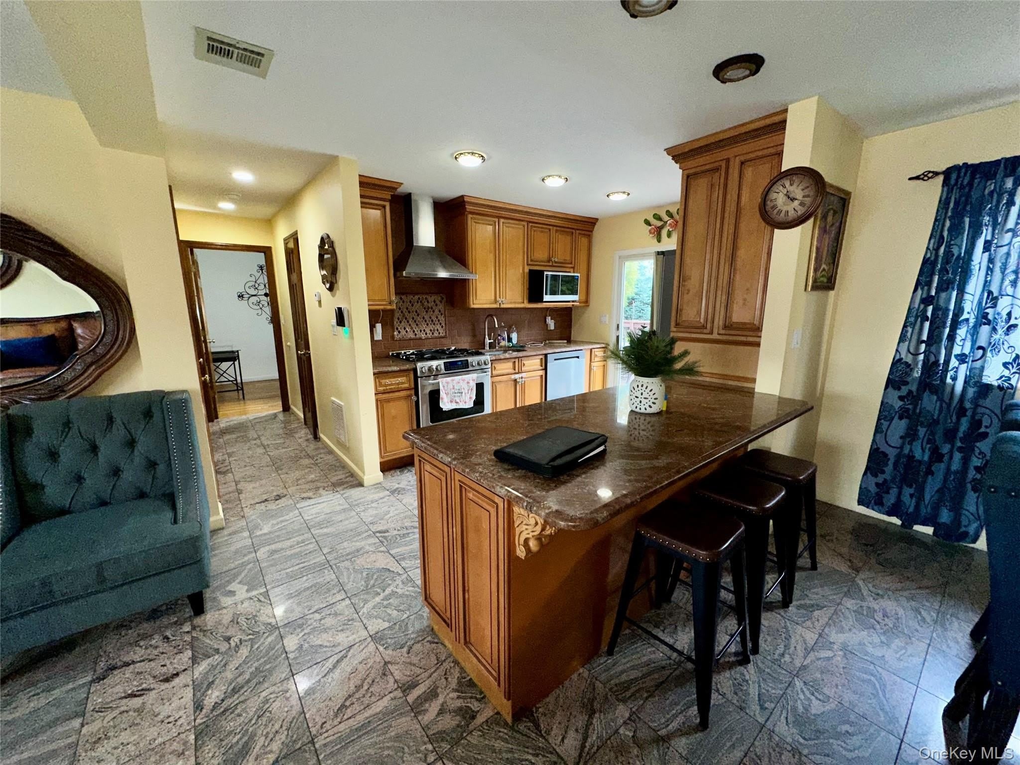 1316 McClure Avenue – photo 3