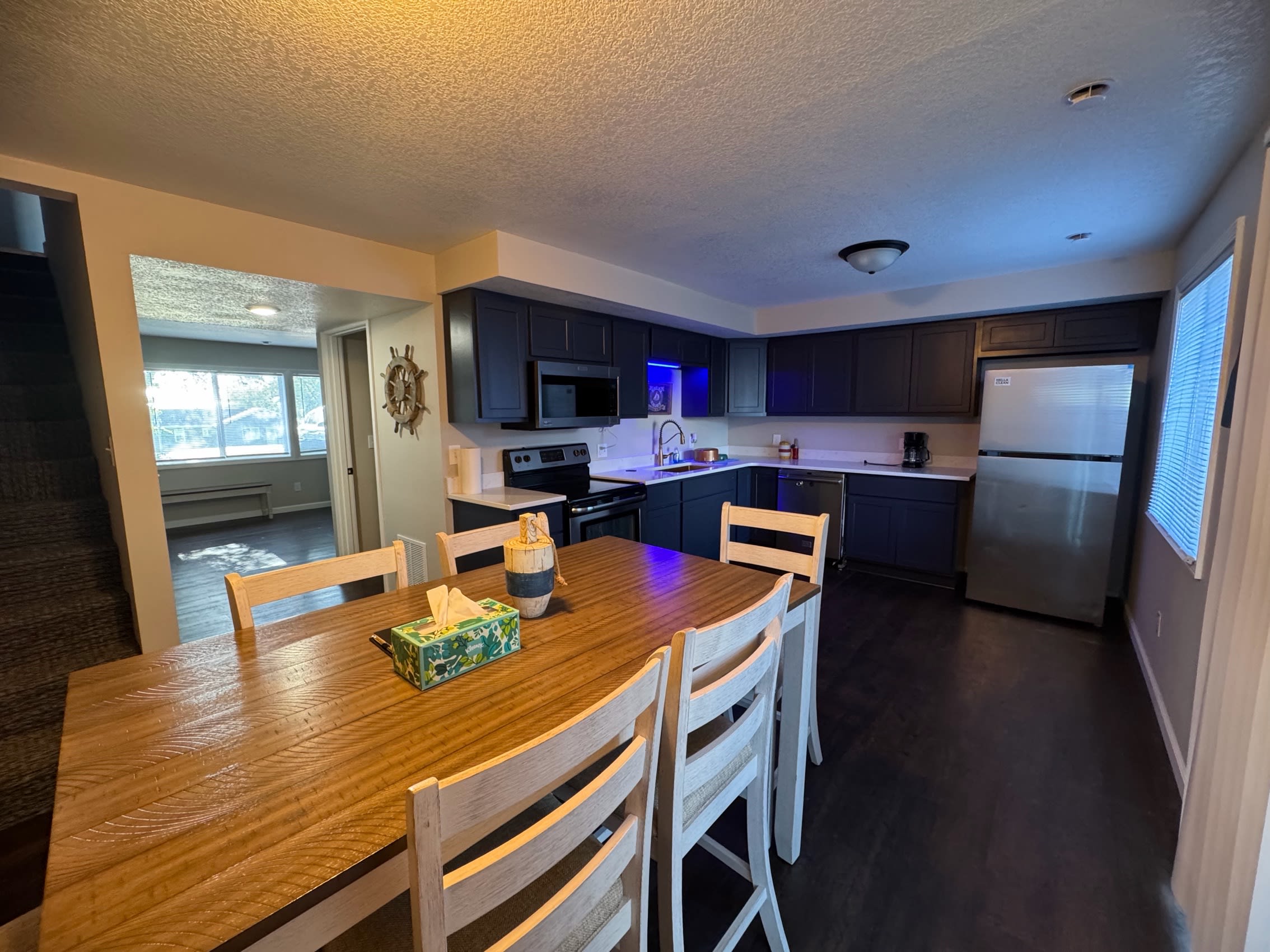 2435 180th Streetunit 2 – photo 3