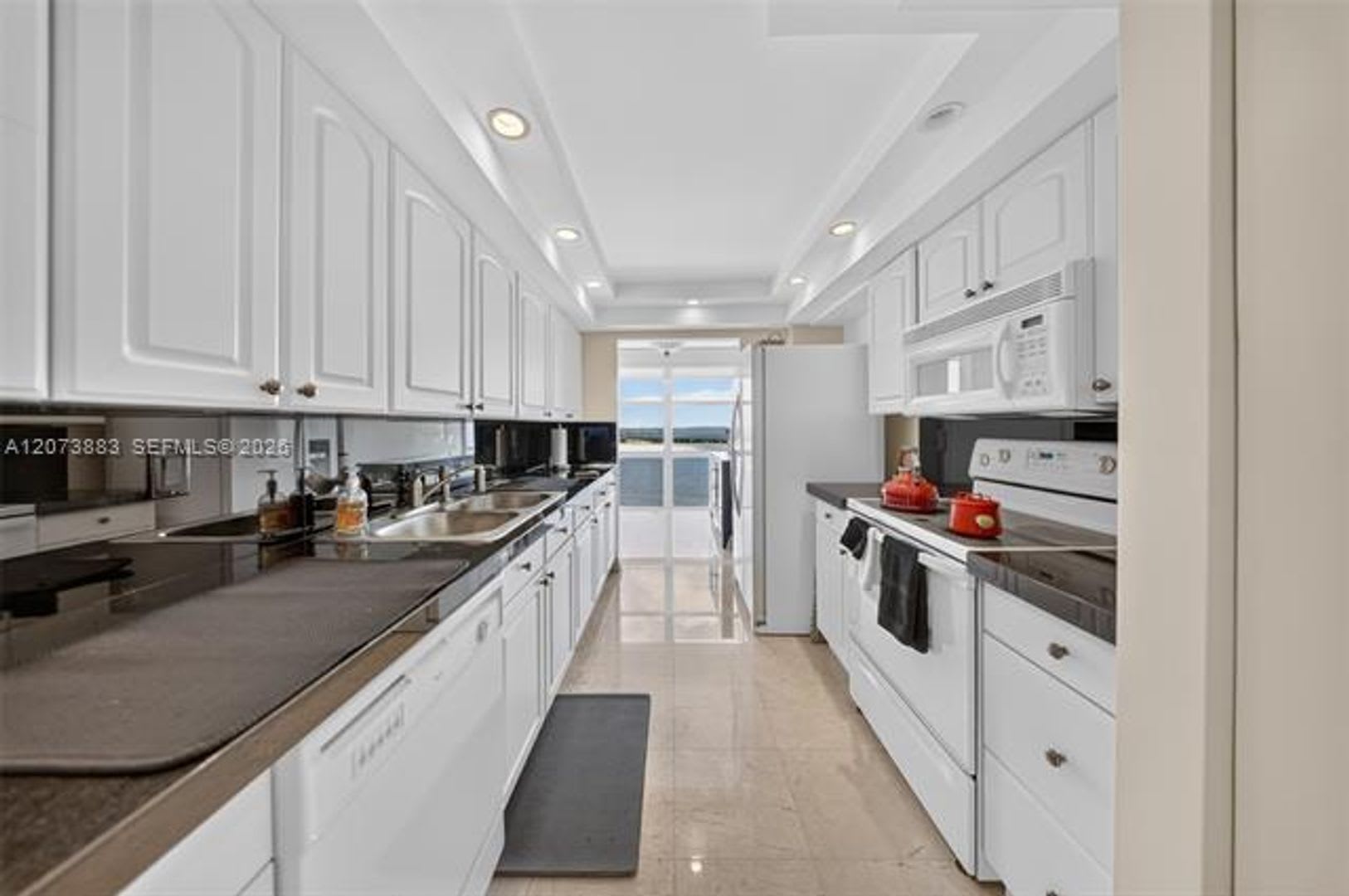 1915 Brickell Ave cu-C1607, Miami, FL 33129 – photo 1