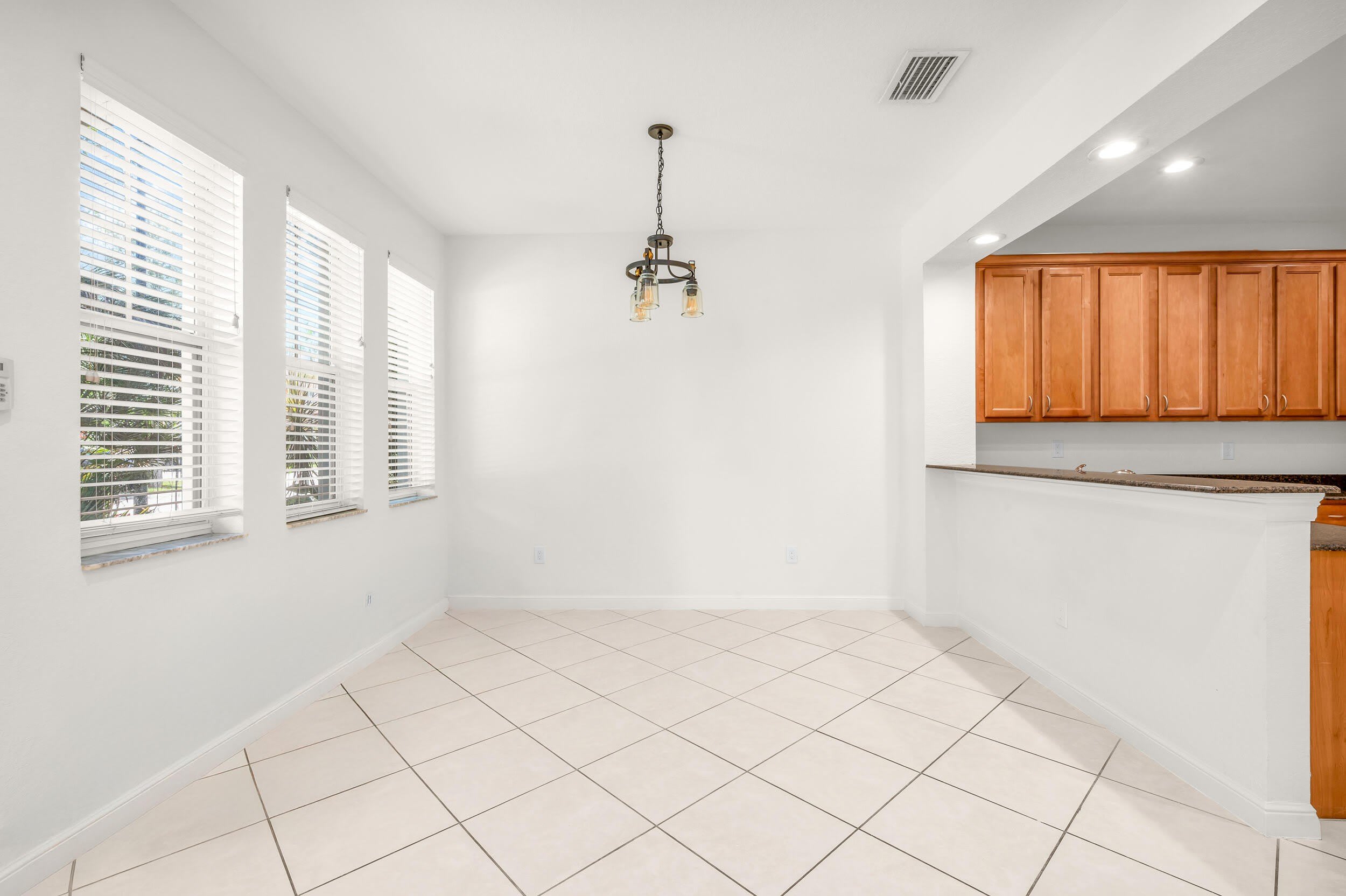 650 Pacific Grove Drive – photo 3