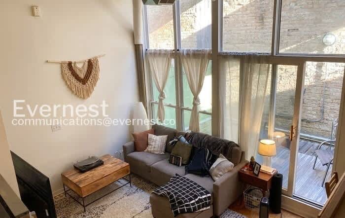 1834 Ridge Avenue – photo 1