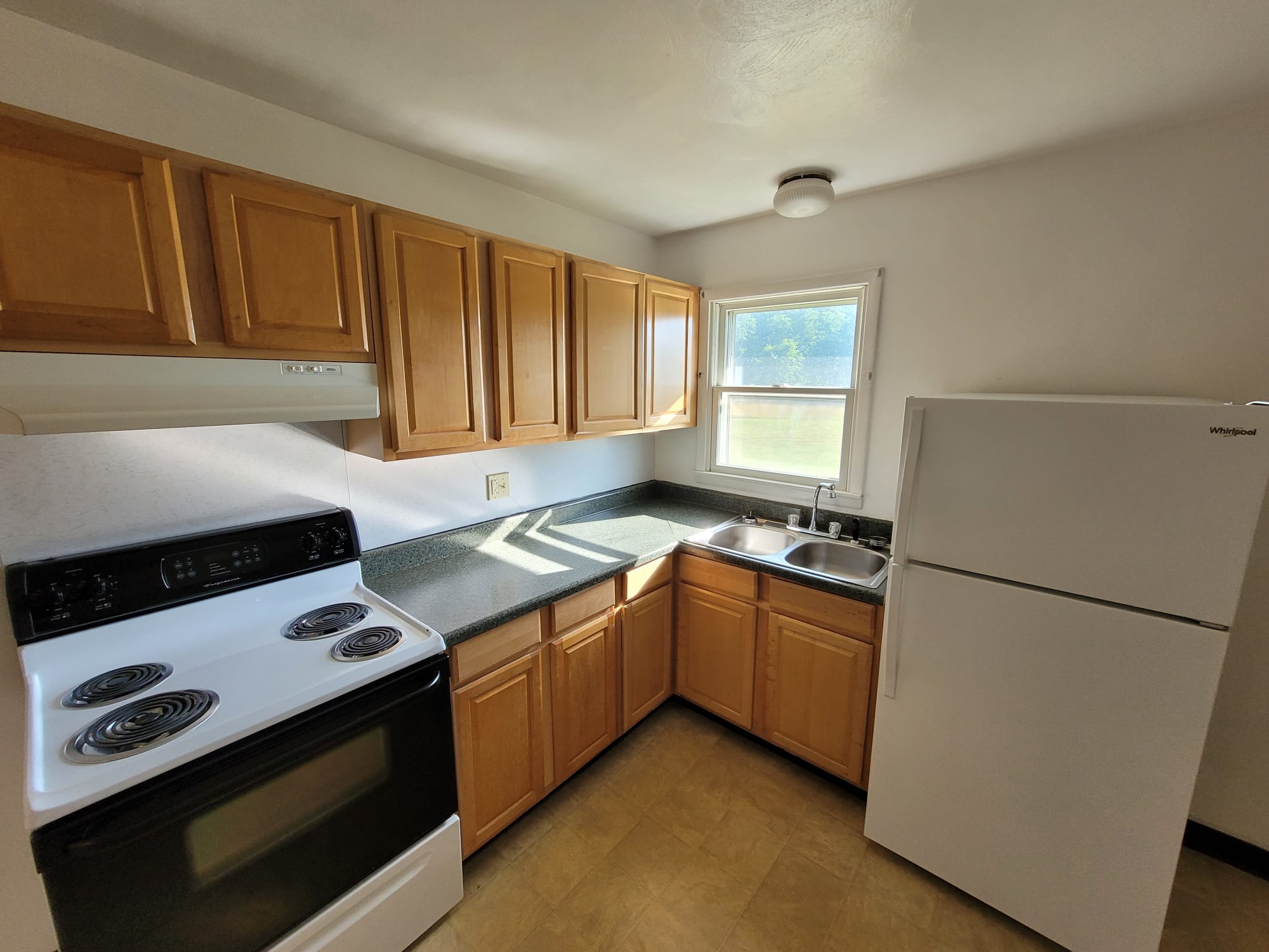 266 Hinkley Drive – photo 3