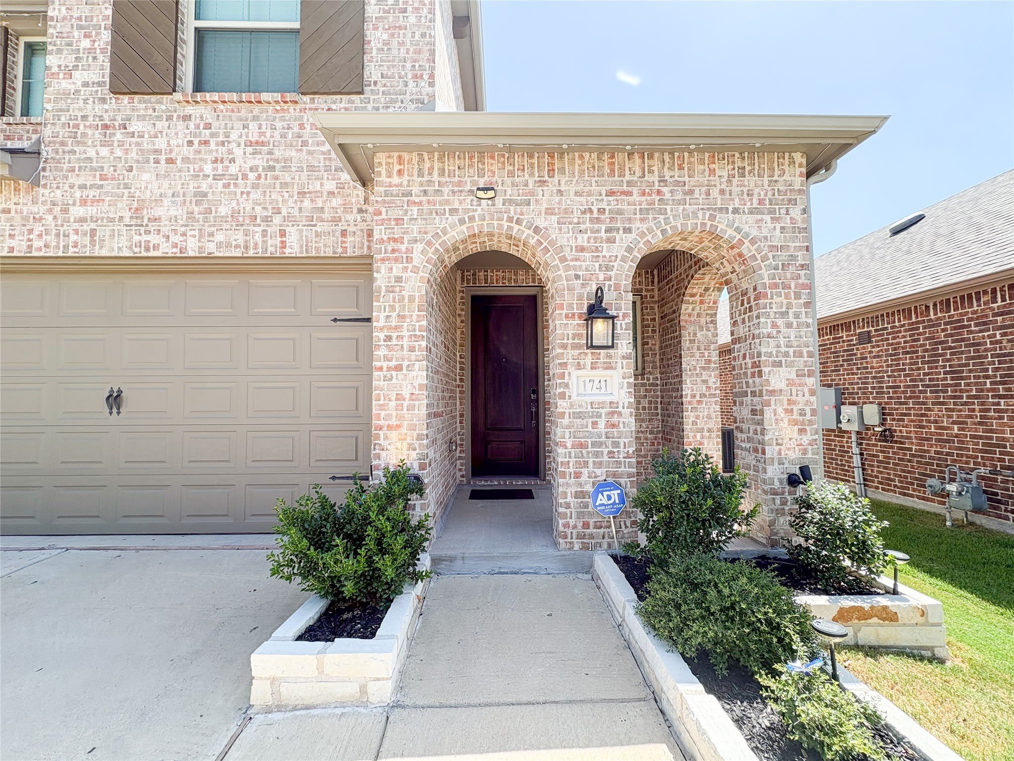 1741 Horseshoe Lane – photo 2