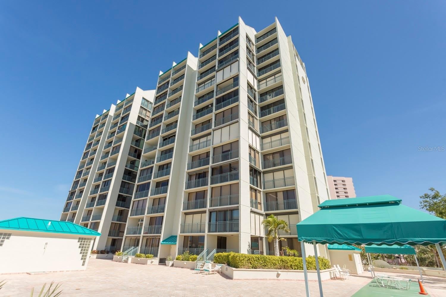 1380 GULF Boulevard – photo 4