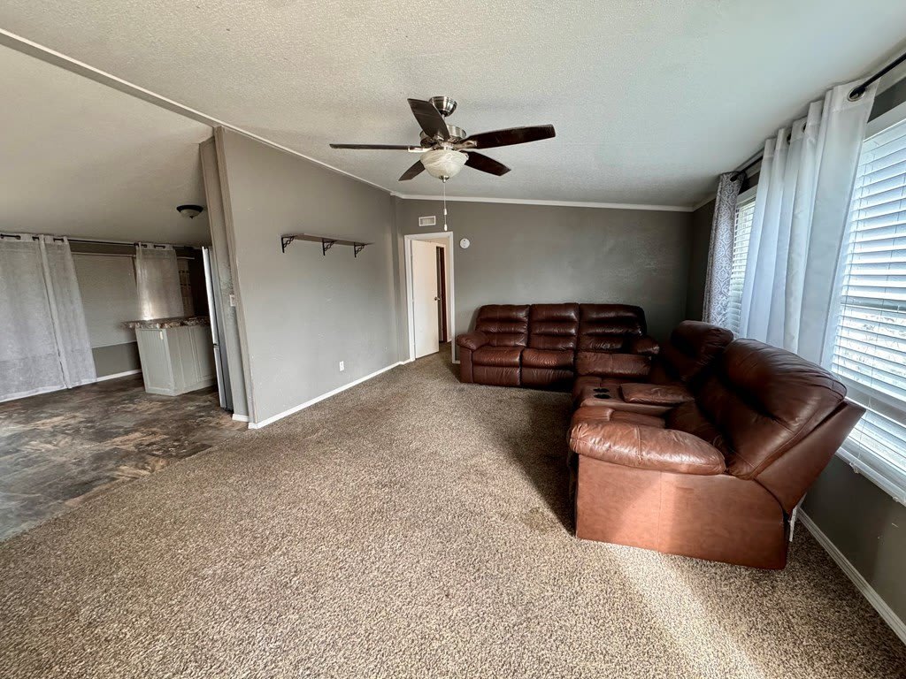 10136 W University Blvd – photo 3