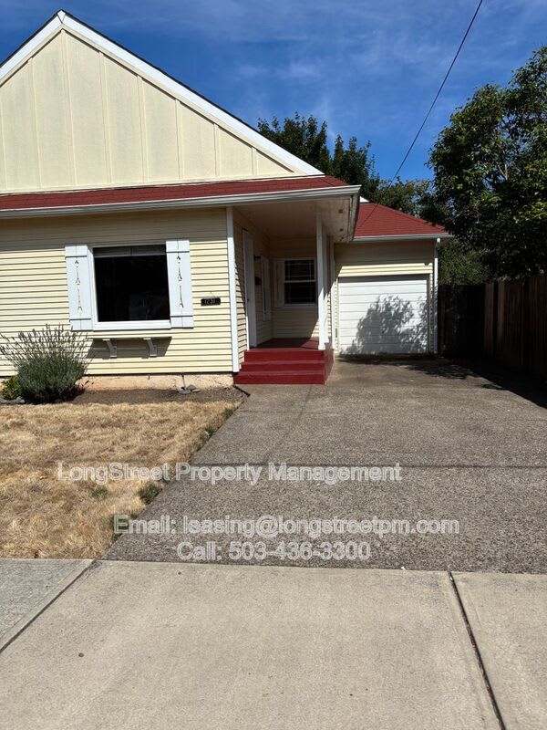 1231 Elm St NW – photo 3
