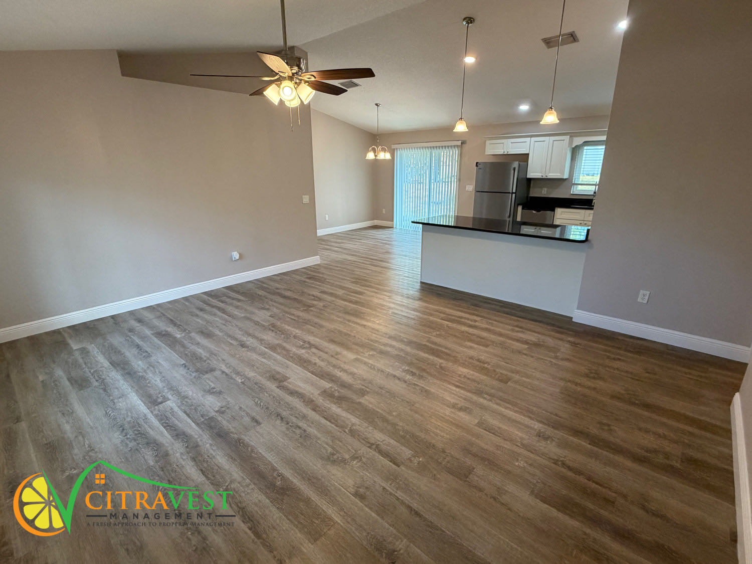 2495 W Landmark Dr – photo 2