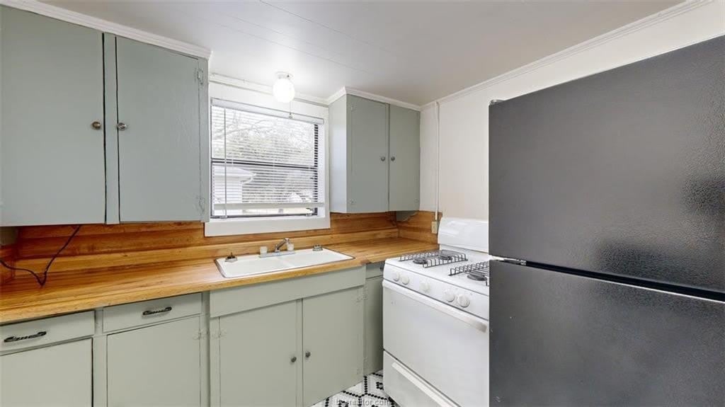 303 Montclair Avenue – photo 3
