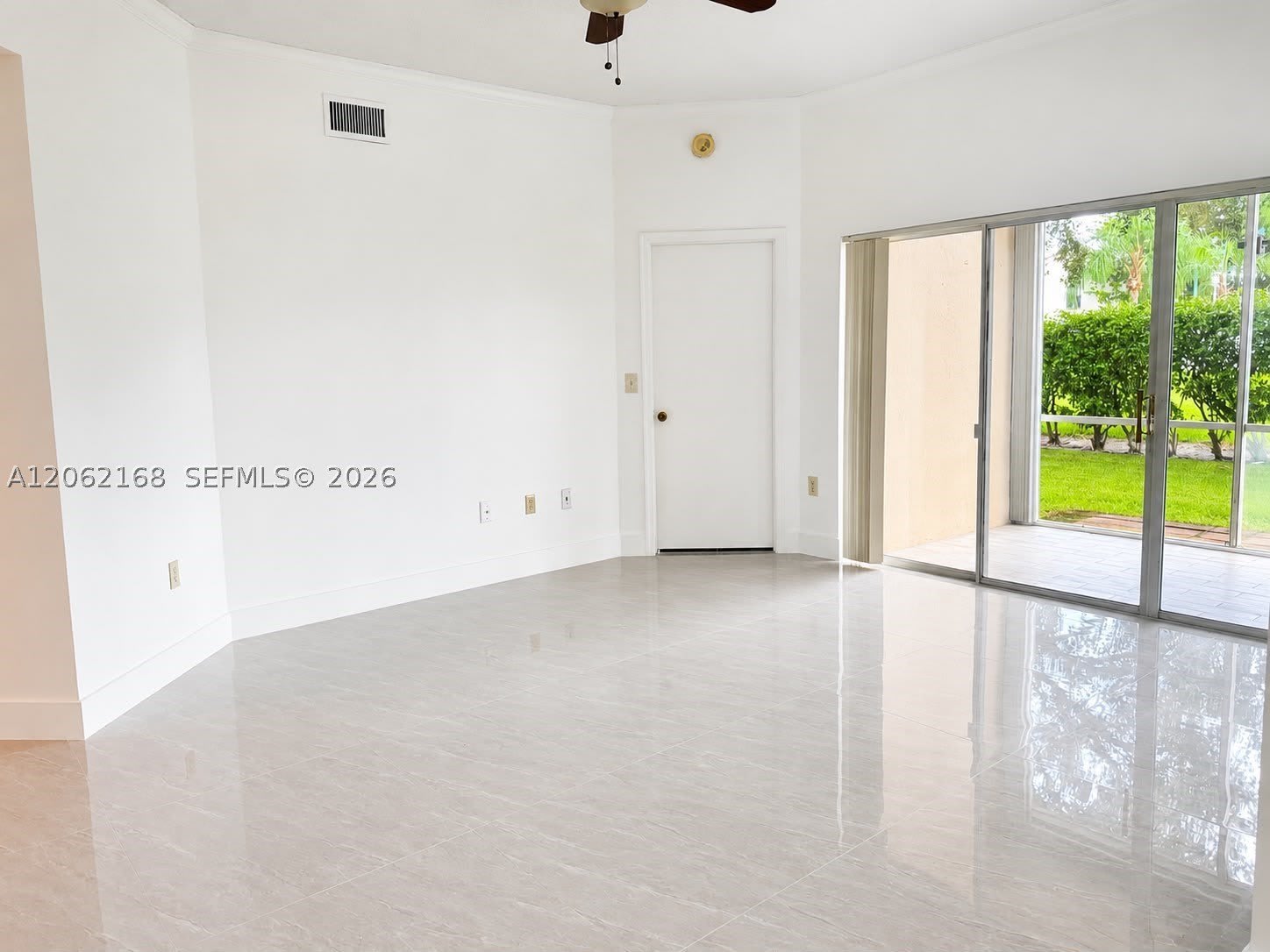 16341 Malibu Dr – photo 4