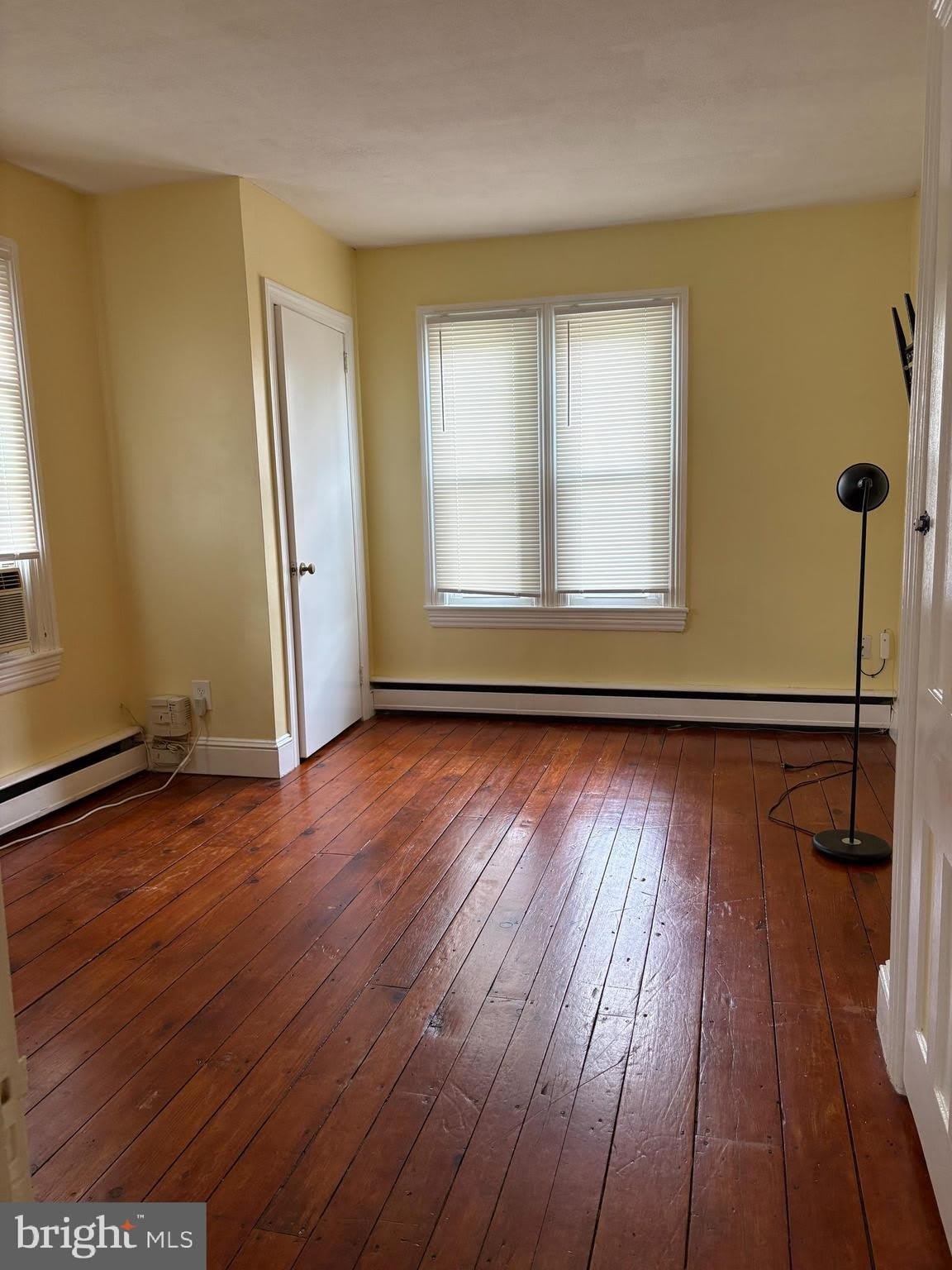 4457 S BROAD Street – photo 5