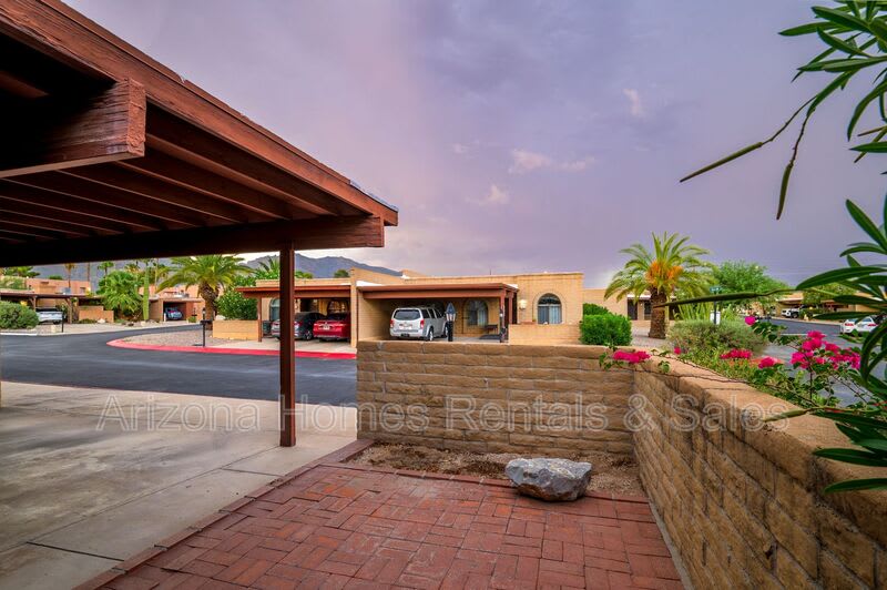 510 W Calle Lago – photo 3